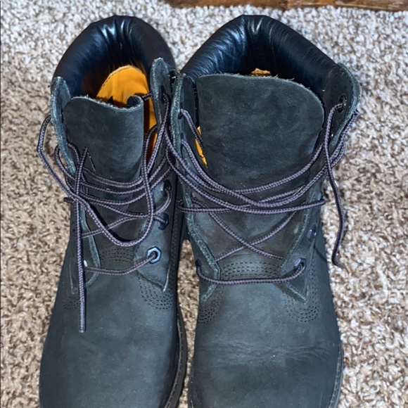 Black timberland boots - Picture 2 of 6